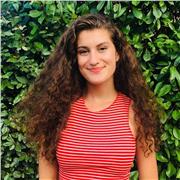 Etudiante à disposition pour cours particuliers de français